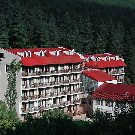 Best Western Plus Paradise Hotel Dilijan Exterior foto