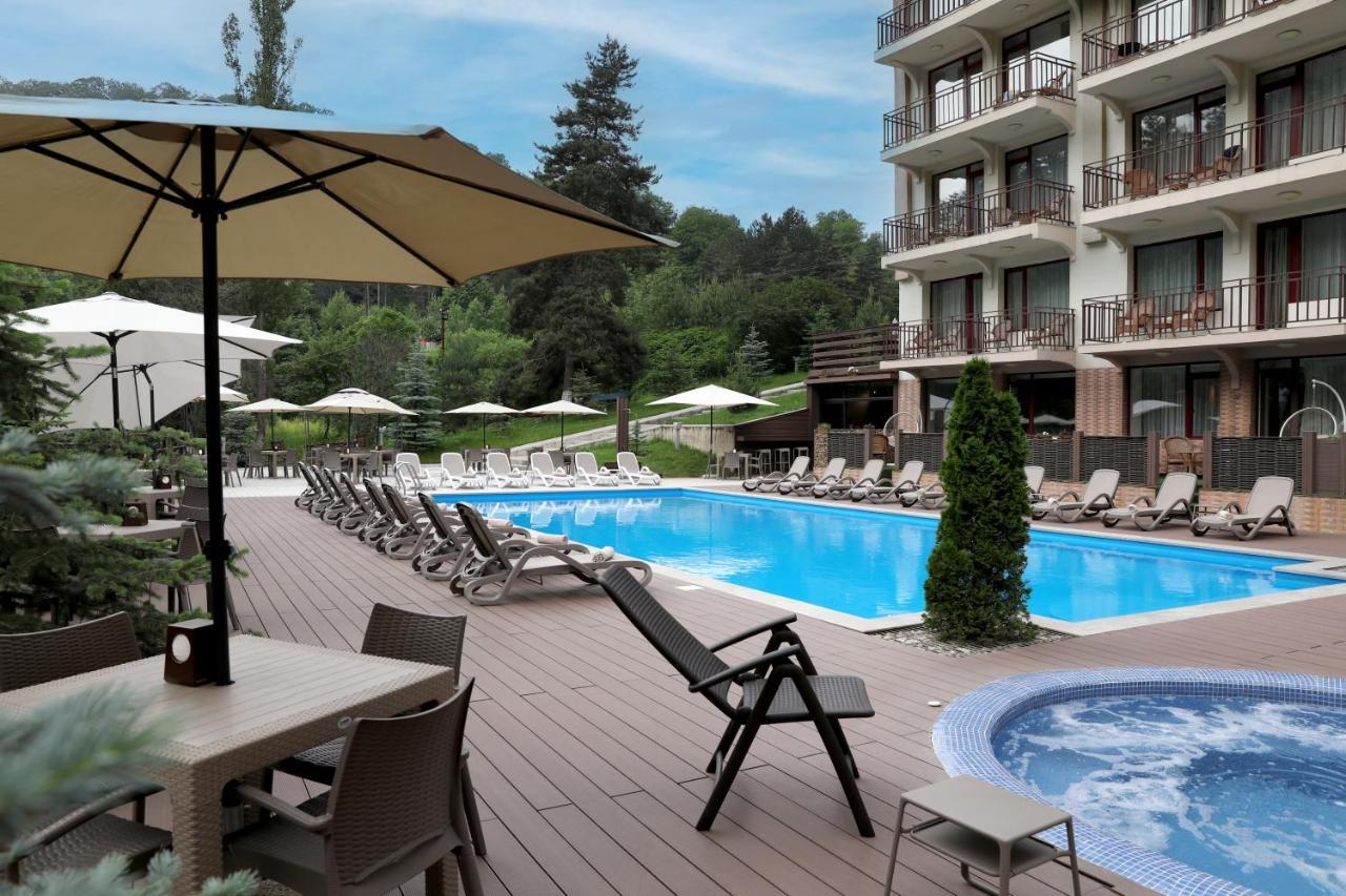 Best Western Plus Paradise Hotel Dilijan Exterior foto