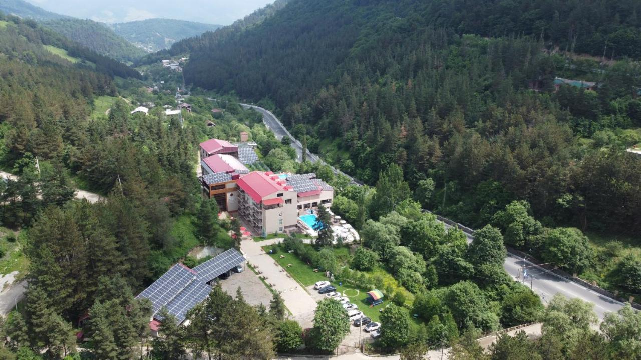 Best Western Plus Paradise Hotel Dilijan Exterior foto